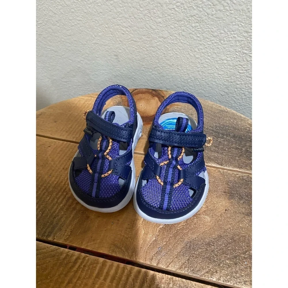 Columbia Techsun Wave Kids sandals size 5